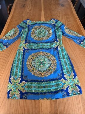 Laundry By Shelli Segal Blue & Green Medallion 3/4 lenghtsleeve Dress